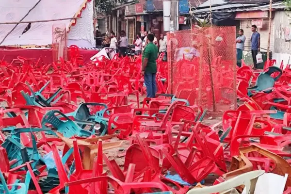 বিএনপির মনোনয়ন নিয়ে দ্বন্দ্বের জেরে দুই পক্ষের মধ্যে সংঘর্ষের ঘটনা ঘটেছে।