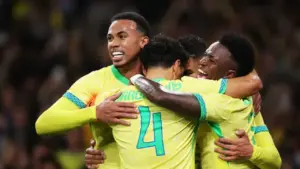 শক্ত প্রতিপক্ষ সেনেগালকে সহজেই ২-০ গোলে পরাজিত করেছে ব্রাজিল।