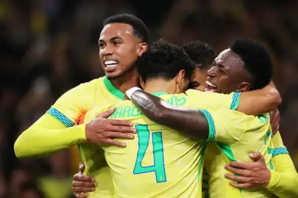 শক্ত প্রতিপক্ষ সেনেগালকে সহজেই ২-০ গোলে পরাজিত করেছে ব্রাজিল।