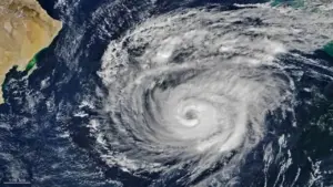 এগিয়ে আসছে ঘূর্ণিঝড় ‘ডিটওয়াহ’।