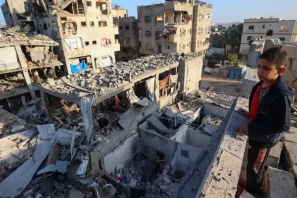 যুদ্ধবিরতি সত্বেও গাজায় ইসরায়েলি বিমান হামলায় ২৭ জন নিহত হয়েছে।