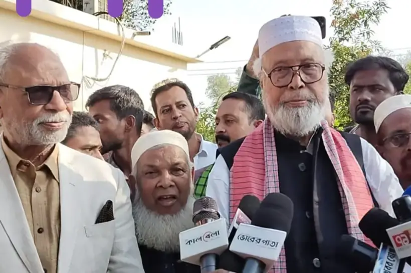 বঙ্গবীর কাদের সিদ্দিকী বলেছেন, শেখ হাসিনা ইউনূসকে আমার আগে চিনতে পেরেছে।