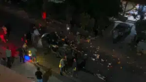 দক্ষিণ লেবাননের ফ্রাউন এলাকায় শুক্রবার ড্রোন হামলা চালিয়েছে ইসরায়েল।