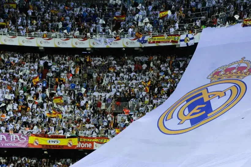 আজ লিভারপুলের বিপক্ষে মাঠে নামবে রিয়াল মাদ্রিদ।