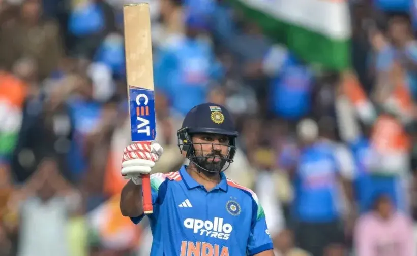 ওয়ানডে ক্রিকেটে সর্বোচ্চ ছক্কার মালিক এখন ভারতের রোহিত শর্মা।