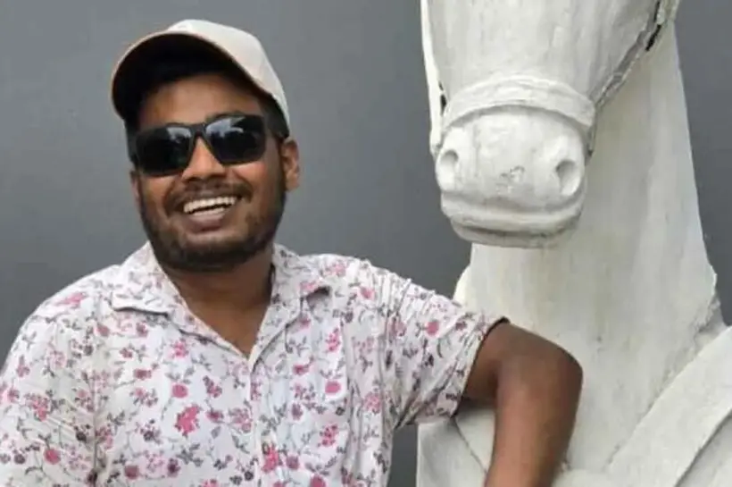 আহমেদ সাব্বির নামে এক ছাত্রদল নেতার লাশ উদ্ধার করেছে পুলিশ।