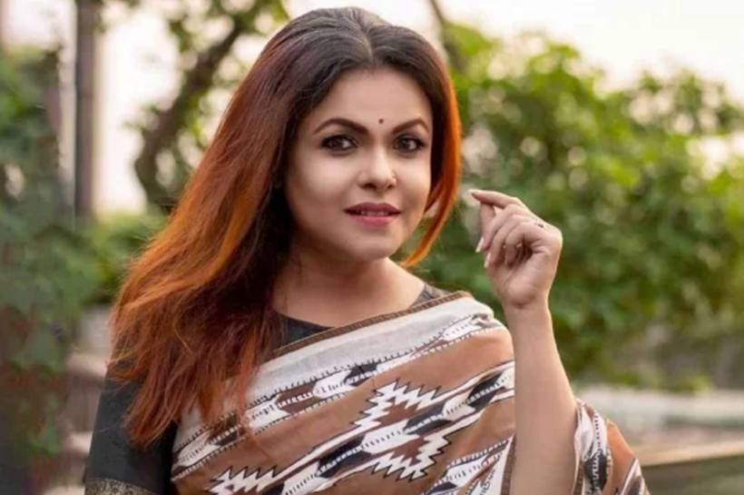 ফেসবুকে দেওয়া এক পোস্টে ক্ষোভ জানিয়েছেন শাওন।