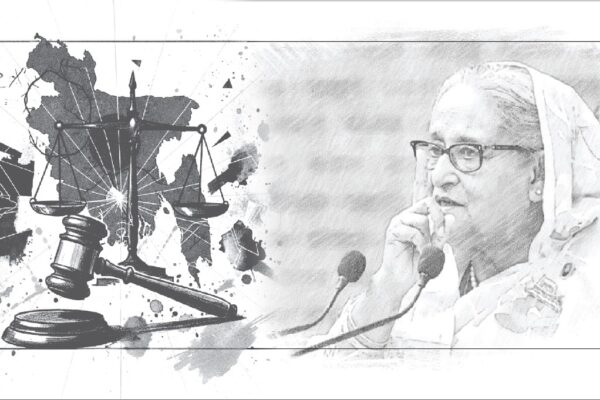 বাংলাদেশের ক্ষমতাচ্যুত প্রধানমন্ত্রী শেখ হাসিনা বসে বক্তব্য রাখছেন