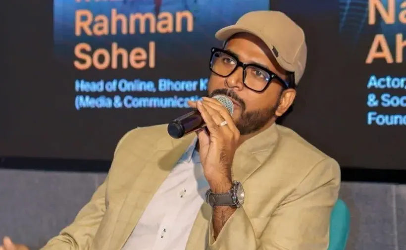 বুধবার সকাল ১০টার পর তাকে বাসায় পৌঁছে দেওয়া হয়েছে।