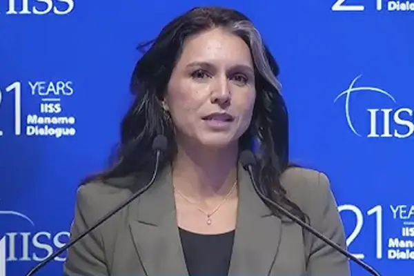 বাহরাইনে অনুষ্ঠিত ‘মানামা ডায়ালগ’ নিরাপত্তা সামিটের আগে এ মন্তব্য করেন তুলসী গ্যাবার্ড।