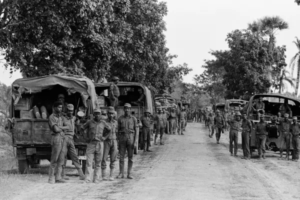 মুক্তিযুদ্ধকে কেন্দ্র করে ভারত-পাকিস্তানের যুদ্ধ নিয়ে জাতিসংঘের নিরাপত্তা পরিষদের জরুরি বৈঠক ডাকতে ৪ ডিসেম্বর উদ্যোগ নেওয়া হয়।