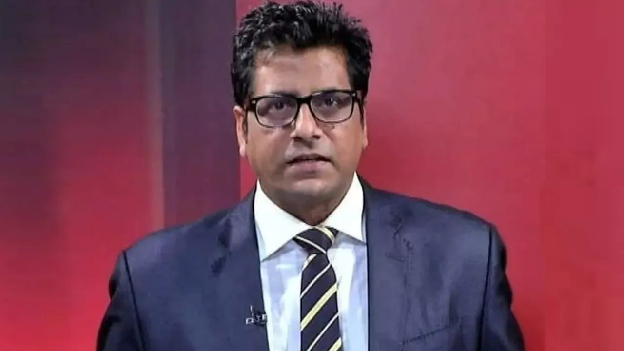 সাংবাদিক আনিস আলমগীরকে ঢাকা মহানগর গোয়েন্দা পুলিশের কার্যালয়ে নেওয়া হয়েছে।