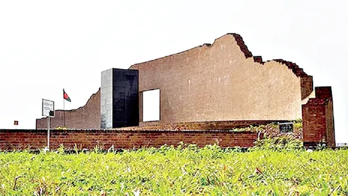 আজ ১৪ ডিসেম্বর, শহীদ বুদ্ধিজীবী দিবস।