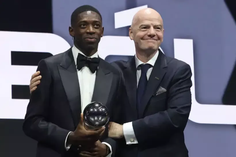ফিফা বর্ষসেরা ফুটবলার বা ‘ফিফা দ্য বেস্ট’ নির্বাচিত হয়েছেন ফরাসি ফরোয়ার্ড উসমান দেম্বেলে।