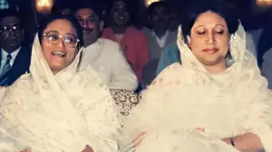 খালেদা জিয়ার মৃত্যুতে শোক প্রকাশ করেছেন শেখ হাসিনা।