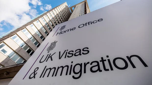 আইইএলটিএস নম্বরে ত্রুটির কারণে প্রায় ৮০ হাজার পরীক্ষার্থী ভুলভাবে পাস নম্বর পেয়েছেন।