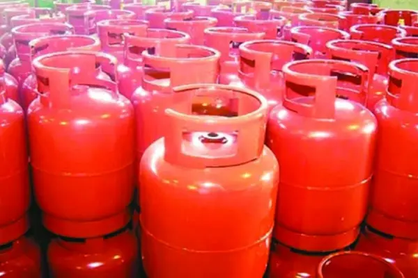 এলপি গ্যাসের নতুন মূল্য নির্ধারণ করেছে বাংলাদেশ এনার্জি রেগুলেটরি কমিশন (বিইআরসি)।