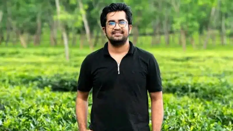 জাতীয় নাগরিক পার্টির (এনসিপি) মনোনীত প্রার্থী ও দলটির কেন্দ্রীয় নেতা মীর আরশাদুল হক পদত্যাগ করেছেন।