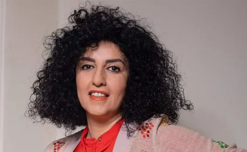 ইরানের নোবেল শান্তি পুরস্কার বিজয়ী নার্গিস মোহাম্মদিকে গ্রেপ্তার করা হয়েছে।