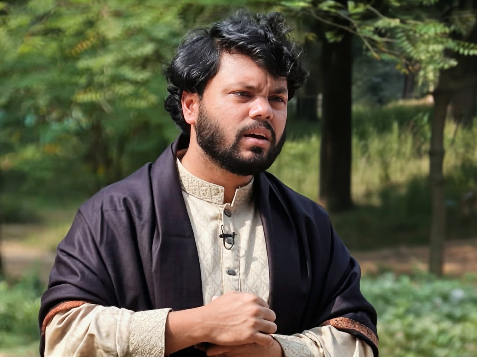 হাদি হত্যাদকাণ্ডে ১৭ জনকে আসামি করে অভিযোগপত্র দিয়েছে গোয়েন্দা পুলিশ।