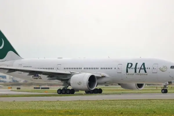 রাষ্ট্রীয় বিমান সংস্থা 'পাকিস্তান ইন্টারন্যাশনাল এয়ারলাইন্স' (পিআইএ) বেসরকারি খাতে বিক্রি করে দেওয়া হচ্ছে।