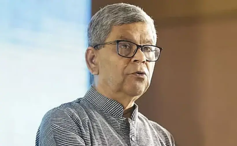 সাংবাদিক শওকত মাহমুদকে রবিবার আটক করেছে ঢাকা মহানগর গোয়েন্দা পুলিশ (ডিবি)।