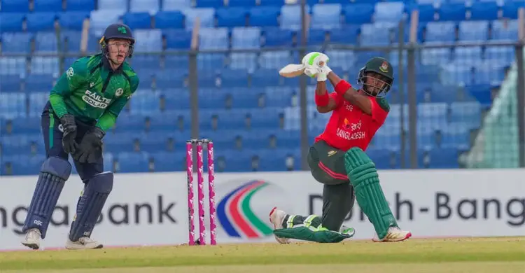 আইরিশদের ৮ উইকেটে হারিয়ে সিরিজ নিজেদের করে নিয়েছে স্বাগতিকরা।