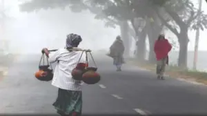 ডিসেম্বরের মাঝামাঝি থেকেই শীত আরও বাড়াবে।