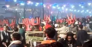 ভাঙচুর-সংঘর্ষে ব্যান্ড তারকা জেমসের কনসার্ট পণ্ড হয়েছে।