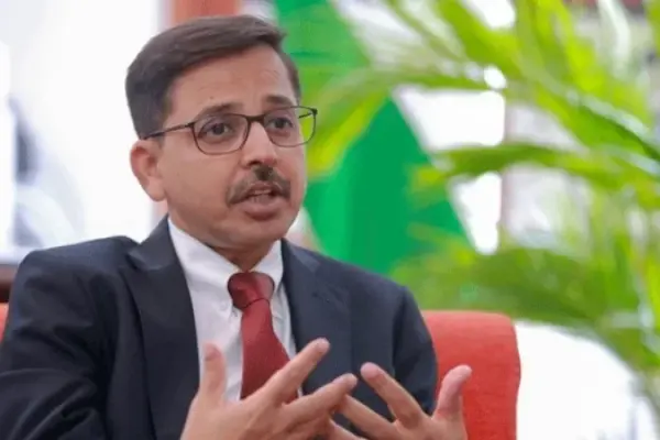 ঢাকায় নিযুক্ত ভারতের হাইকমিশনার প্রণয় ভার্মাকে পররাষ্ট্র মন্ত্রণালয়ে তলব করা হয়েছে।