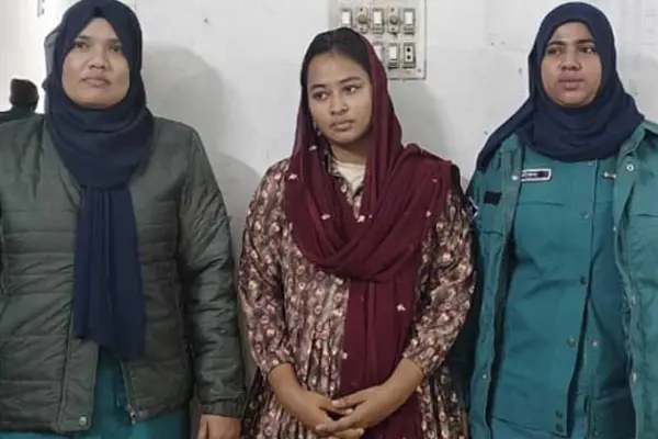 আলোচিত ‘জুলাইযোদ্ধা’ তাহরিমা জান্নাত সুরভীকে গ্রেপ্তার করেছে পুলিশ।