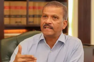 আইসিসির নামে মিথ্যাচার করলেন বাংলাদেশের অন্তর্বর্তী সরকারের ক্রীড়া উপদেষ্টা আসিফ নজরুল।