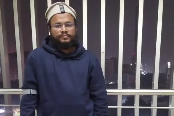 যশোরে জুলাই যোদ্ধা এনাম সিদ্দিকিকে ছুরিকাঘাত করেছে দুর্বৃত্তরা।