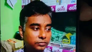 শরীয়তপুরের ডামুড্যার ব্যবসায়ী খোকন চন্দ্র দাস মারা গেছেন।