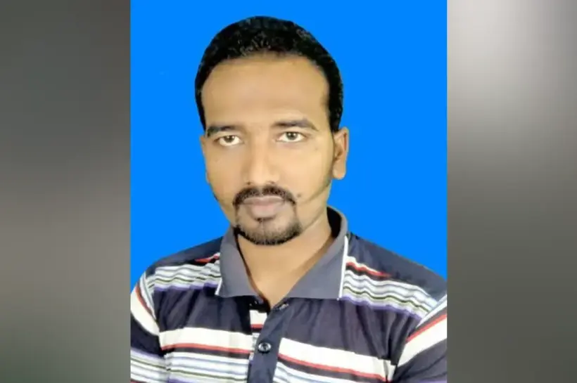 নিহতের নাম রানা প্রতাপ বৈরাগী। দুর্বৃত্তরা মোটরসাইকেলে করে এসে রানাকে গুলি করে পালিয়ে যায়। এতে ঘটনাস্থলেই তার মৃত্যু হয়।