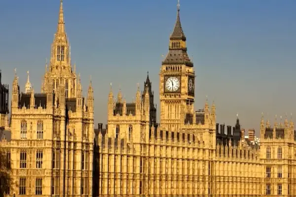 বাংলাদেশের বর্তমান ভয়াবহ পরিস্থিতি সম্পর্কে ব্রিটিশ সরকারের পক্ষ থেকে বিবৃতি দেওয়ার জন্য ব্রিটেনের পররাষ্ট্র সচিবকে অনুরোধ জানিয়েছেন ব্রিটিশ এমপি বব ব্ল্যাকম্যান।