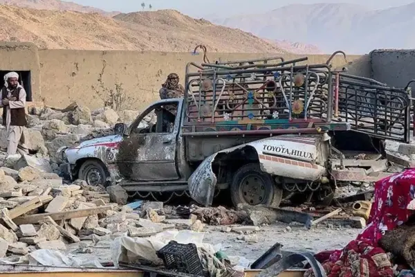 হামলায় ক্ষতিগ্রস্ত আফগানিস্তানের একটি এলাকা।