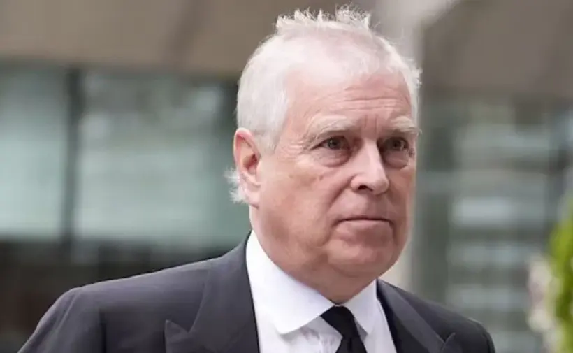 প্রিন্স অ্যান্ড্রু মাউন্টব্যাটেন।