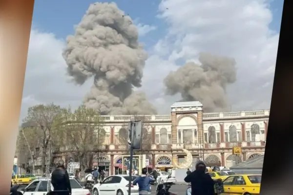 ইসরায়েলকে লক্ষ্য করে একাধিক ক্ষেপণাস্ত্র ছুড়েছে ইরান।