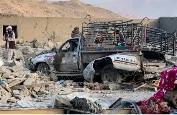 আফগানিস্তানে পাকিস্তানের বিমান হামলায় ক্ষতিগ্রস্ত এলাকা।