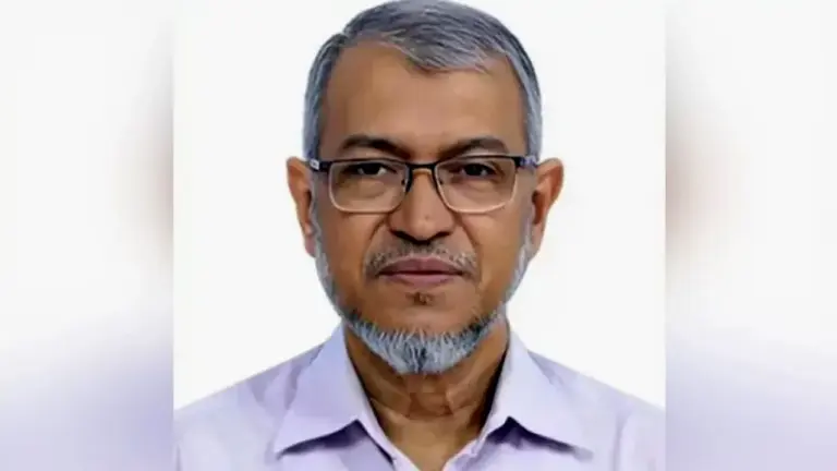 মন্ত্রিপরিষদ সচিব ড. শেখ আব্দুর রশীদ।