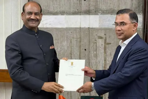 ওম বিড়লাও ও তারেক রহমান।