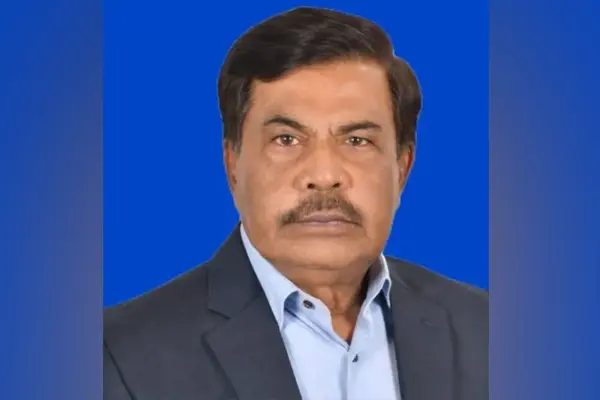 বগুড়া-২ (শিবগঞ্জ) আসনে লাঙ্গল প্রতীকের সংসদ সদস্য প্রার্থী শরিফুল ইসলাম জিন্নাহ।