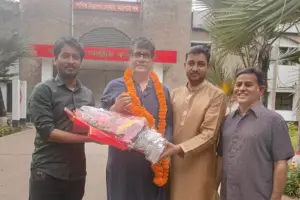 মুক্তি পেয়েছেন সাংবাদিক আনিস আলমগীর।