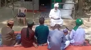 চাঁদপুরে ৭ জনের ঈদ জামাত।