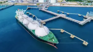 তরলীকৃত প্রাকৃতিক গ্যাস বা এলএনজি।