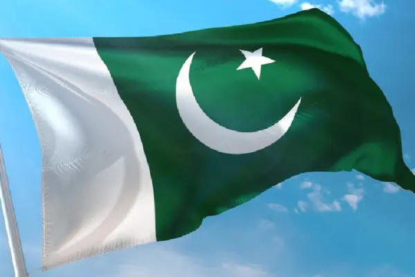 পাকিস্তানের পতাকা।