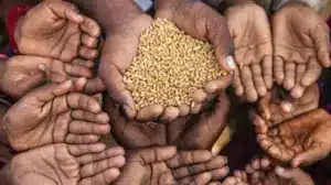 ক্ষুধার্ত মানুষের প্রতীকী ছবি।