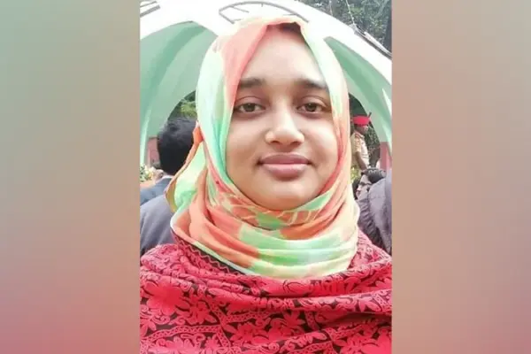 আসমা সাদিয়া রুনা।