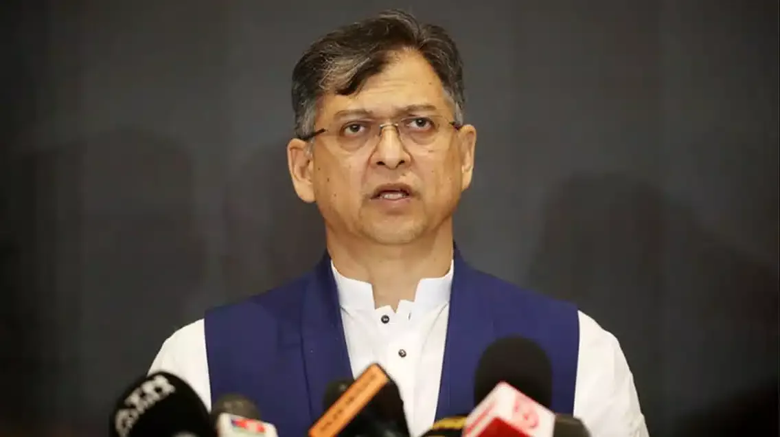 স্বরাষ্ট্রমন্ত্রী সালাহউদ্দিন আহমদ।